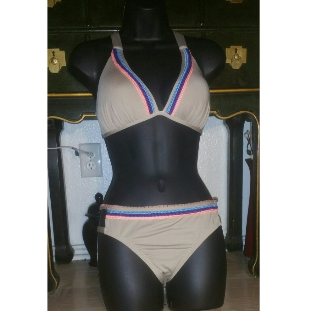 NWT-Gibson Latimer bikini swimsuit